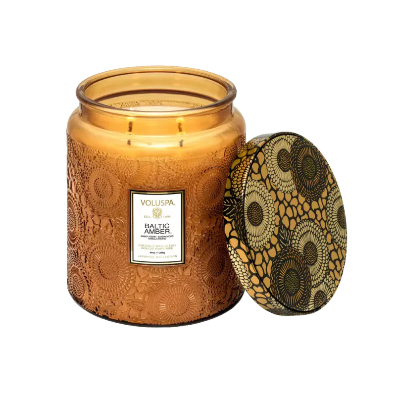Voluspa Baltic Amber Luxe Jar Candle 140timer