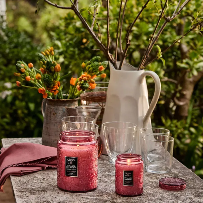 Voluspa Foraged Wildberry Small Jar Candle 50timer